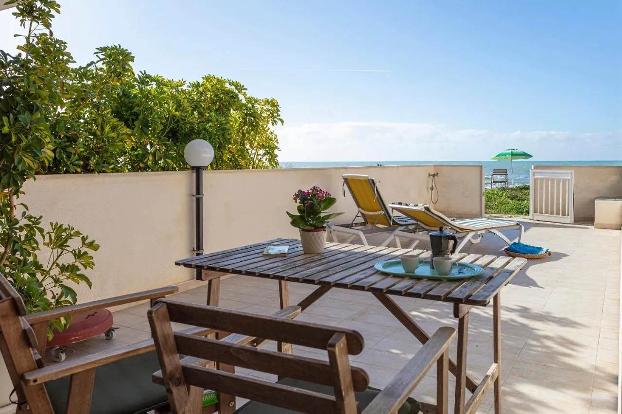 Vila Marinella Sul Mare Punta Secca